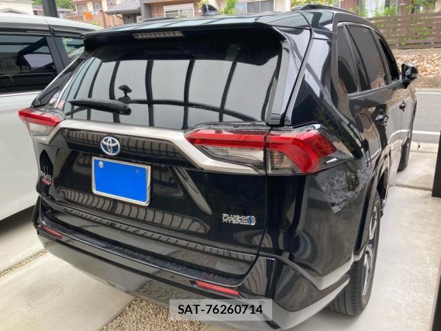 Toyota RAV4 PHV 2021-09 7619538-6