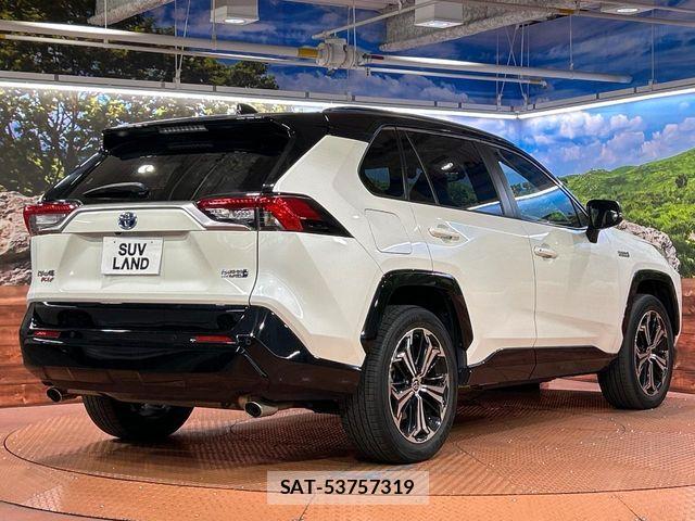 Toyota RAV4 PHV 2021-11 7727844-16