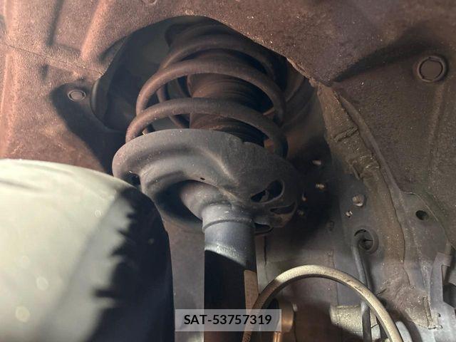 Toyota RAV4 PHV 2021-11 7727844-19