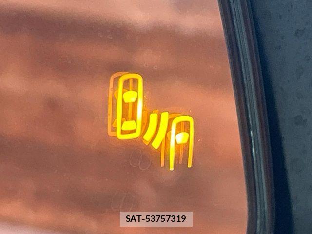 Toyota RAV4 PHV 2021-11 7727844-5