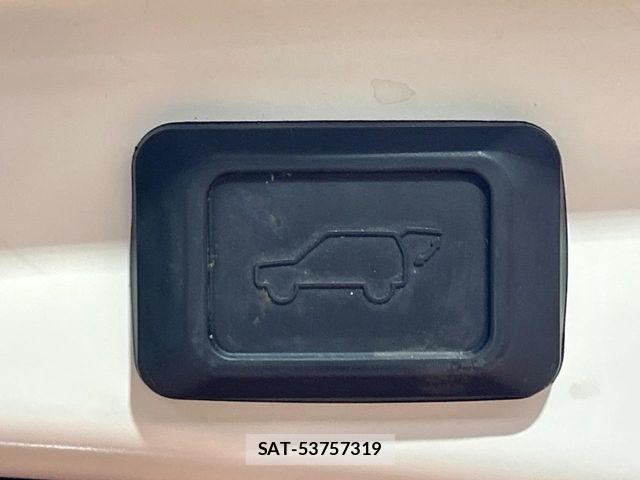 Toyota RAV4 PHV 2021-11 7727844-6