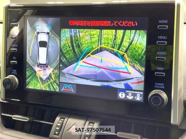 Toyota RAV4 PHV 2021-10 7788702-3