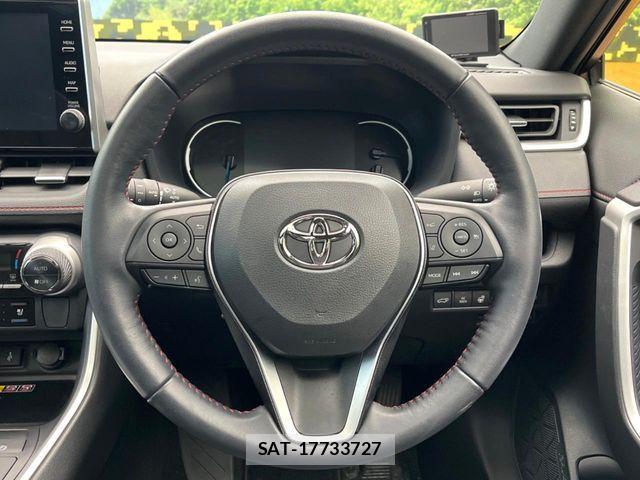 Toyota RAV4 PHV 2022-04 7788703-10