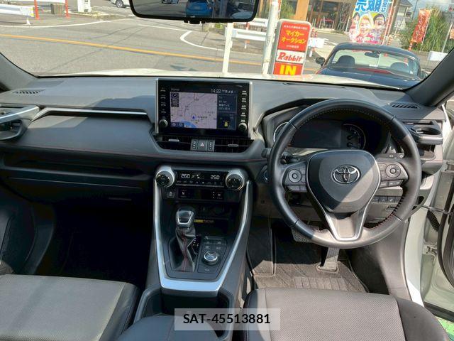 Toyota RAV4 PHV 2022-07 7879133-12