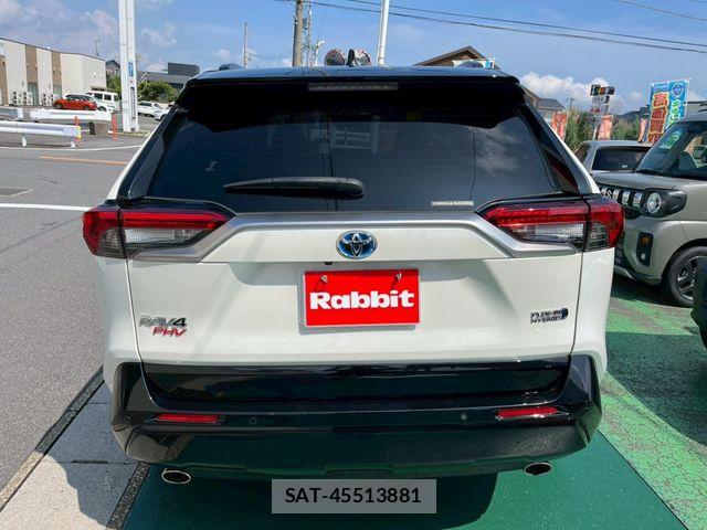 Toyota RAV4 PHV 2022-07 7879133-4