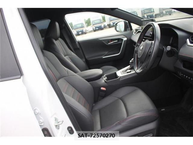 Toyota RAV4 PHV 2023-02 7903305-19
