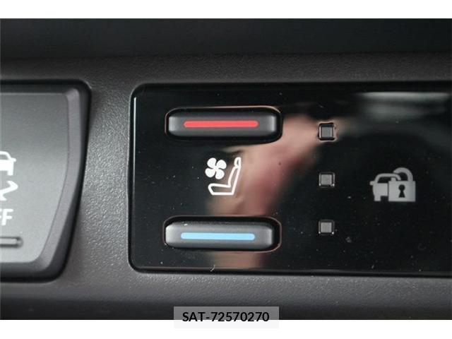 Toyota RAV4 PHV 2023-02 7903305-4