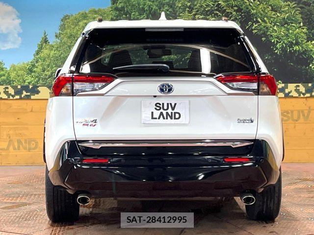 Toyota RAV4 PHV 2022-04 7980828-15