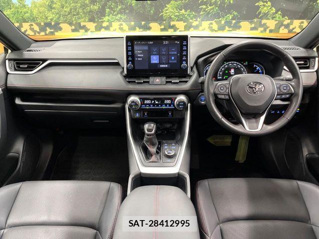 Toyota RAV4 PHV 2022-04 7980828-1