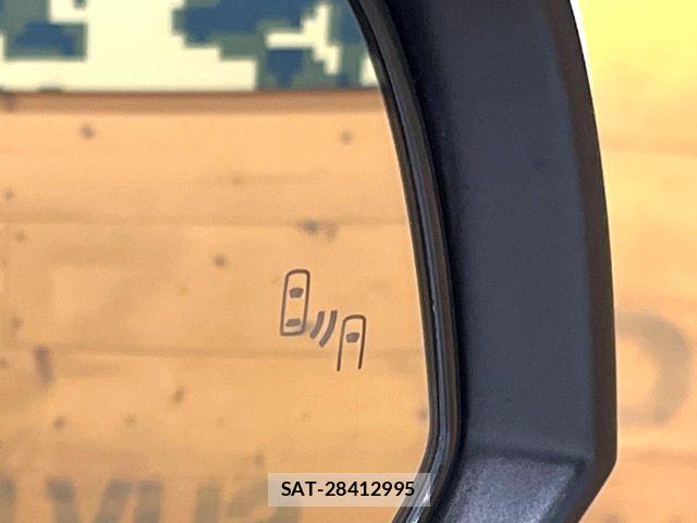 Toyota RAV4 PHV 2022-04 7980828-5