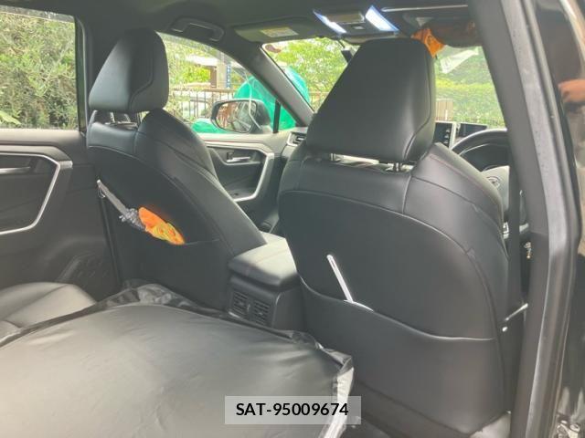 Toyota RAV4 PHV 2020-10 8037901-17