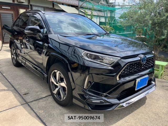 Toyota RAV4 PHV 2020-10 8037901-2