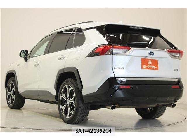 Toyota RAV4 PHV 2023-08 8075329-9
