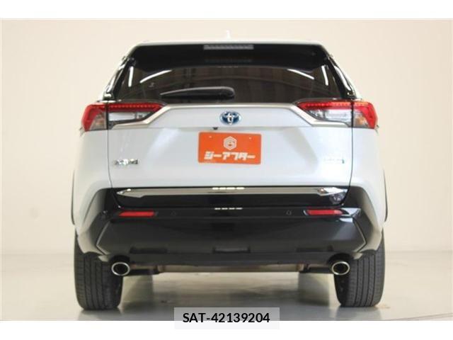 Toyota RAV4 PHV 2023-08 8075329-10