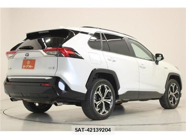 Toyota RAV4 PHV 2023-08 8075329-11
