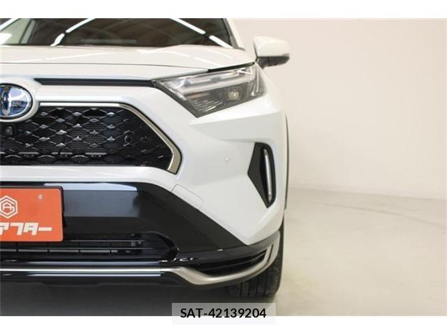 Toyota RAV4 PHV 2023-08 8075329-13