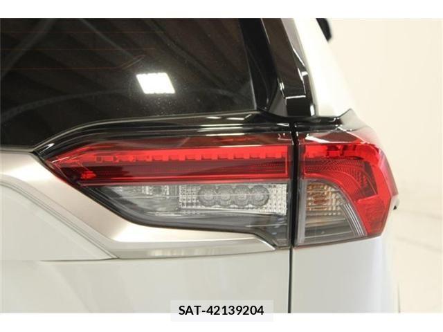Toyota RAV4 PHV 2023-08 8075329-17