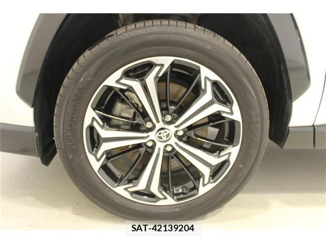 Toyota RAV4 PHV 2023-08 8075329-24