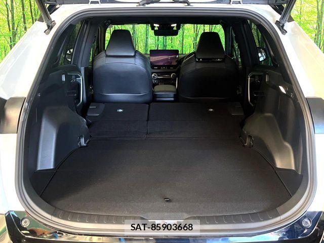 Toyota RAV4 PHV 2023-05 8101559-12