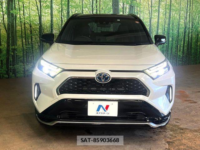 Toyota RAV4 PHV 2023-05 8101559-13