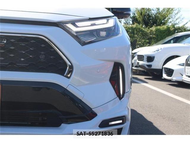 Toyota RAV4 PHV 2023-03 8101558-11