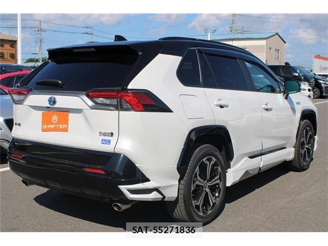 Toyota RAV4 PHV 2023-03 8101558-15