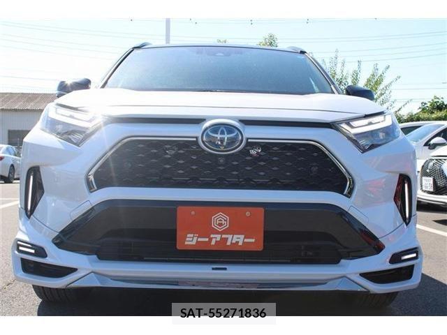 Toyota RAV4 PHV 2023-03 8101558-7