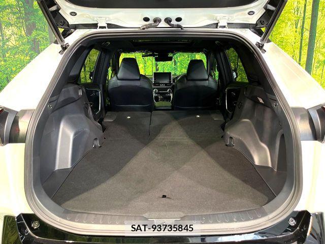 Toyota RAV4 PHV 2021-09 8101560-9