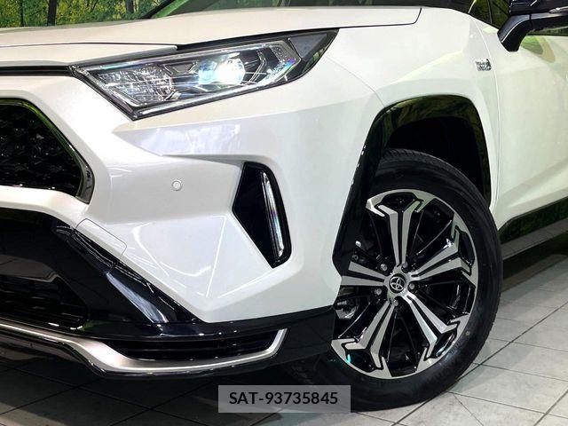 Toyota RAV4 PHV 2021-09 8101560-11
