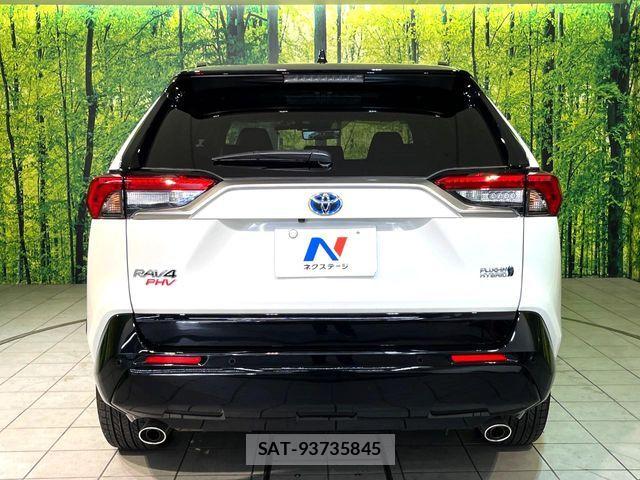Toyota RAV4 PHV 2021-09 8101560-14