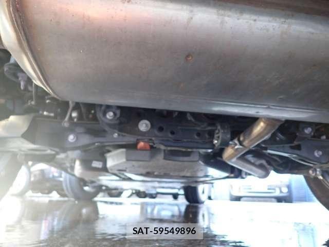 Toyota RAV4 PHV 2021-10 8101563-11