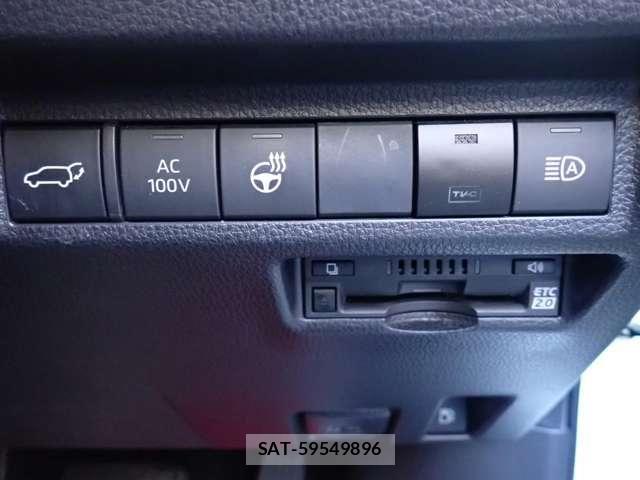 Toyota RAV4 PHV 2021-10 8101563-18