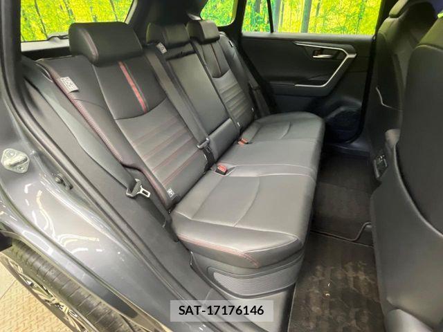 Toyota RAV4 PHV 2023-04 8101561-9