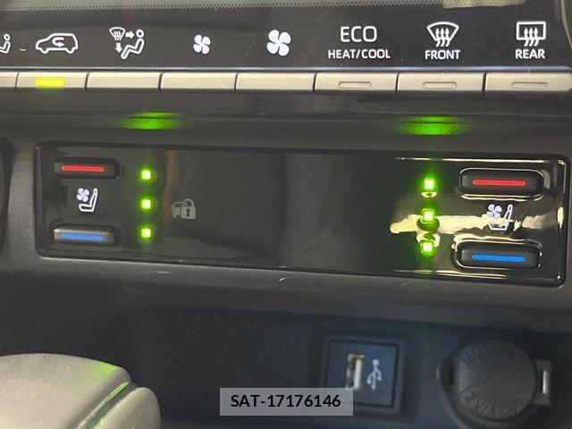 Toyota RAV4 PHV 2023-04 8101561-7