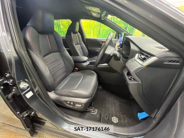 Toyota RAV4 PHV 2023-04 8101561-8