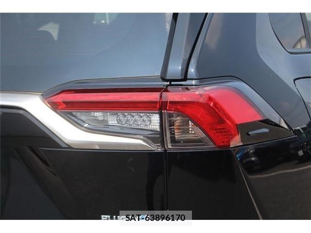 Toyota RAV4 PHV 2022-06 8159114-26