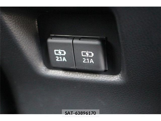 Toyota RAV4 PHV 2022-06 8159114-5
