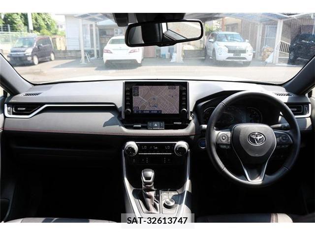 Toyota RAV4 PHV 2021-04 8209850-16