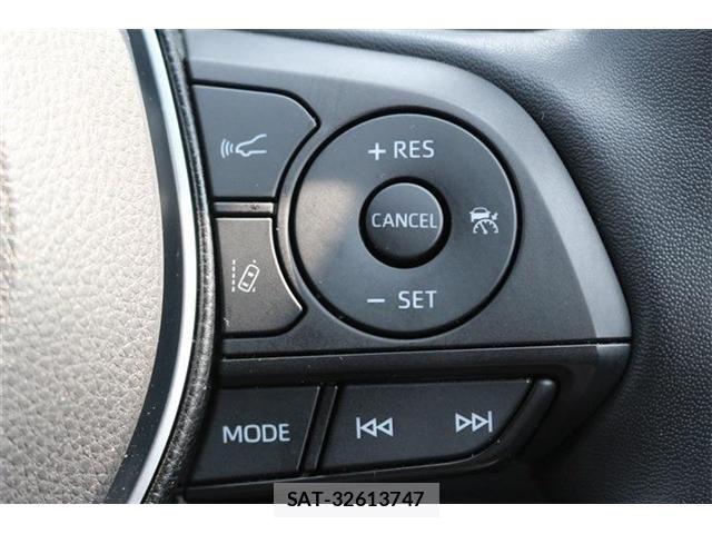 Toyota RAV4 PHV 2021-04 8209850-3