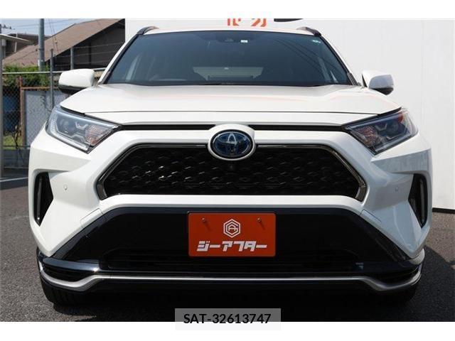 Toyota RAV4 PHV 2021-04 8209850-6