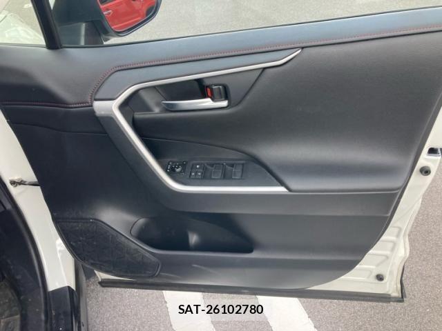 Toyota RAV4 PHV 2022-09 8231600-13