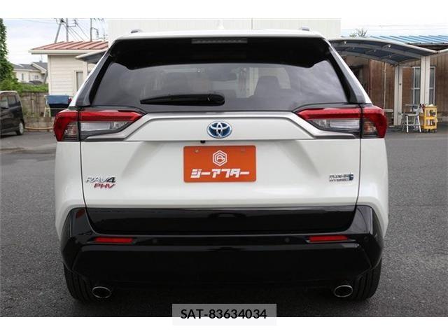 Toyota RAV4 PHV 2020-09 8231601-8