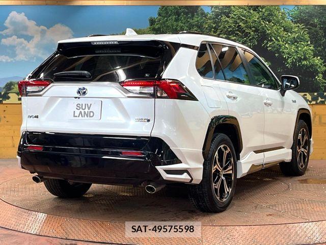 Toyota RAV4 PHV 2023-11 8246510-16