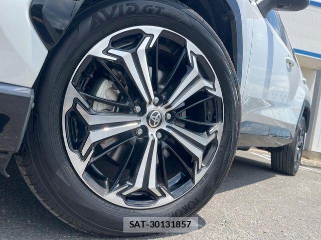 Toyota RAV4 PHV 2024-10 8316705-16
