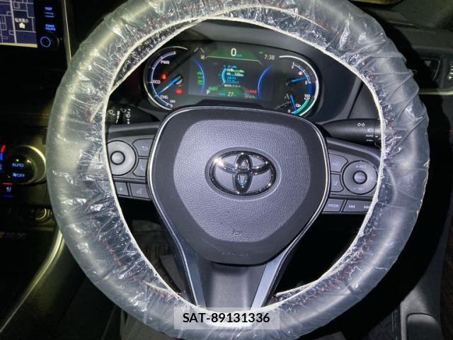 Toyota RAV4 PHV 2022-04 8337634-16