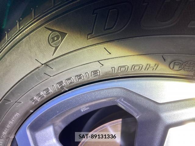Toyota RAV4 PHV 2022-04 8337634-6