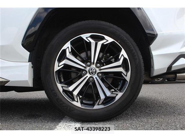 Toyota RAV4 PHV 2023-02 8355482-19