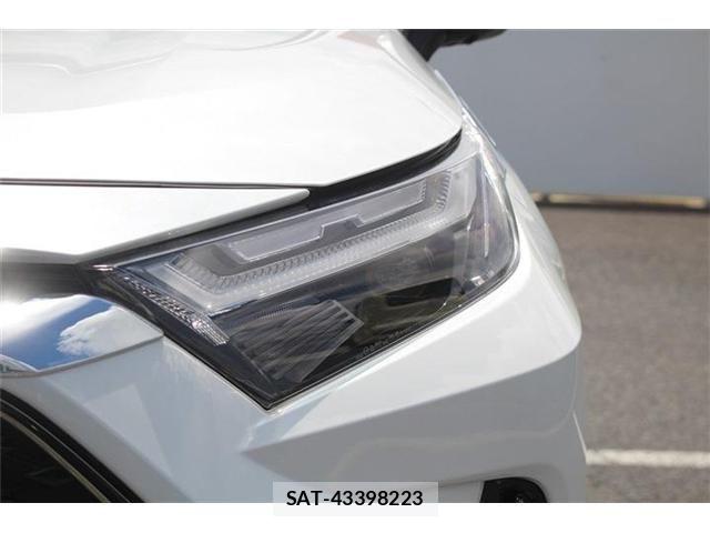 Toyota RAV4 PHV 2023-02 8355482-26