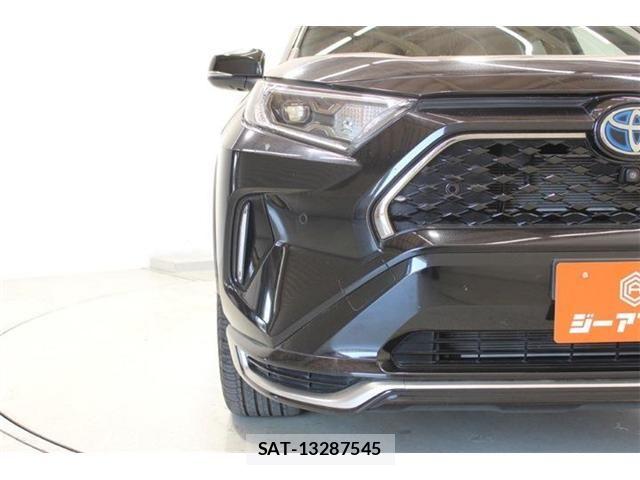 Toyota RAV4 PHV 2021-08 8355483-15
