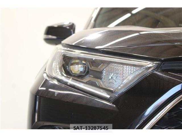 Toyota RAV4 PHV 2021-08 8355483-16